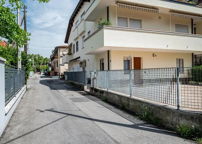 アパート Guesthost - Ospedali *